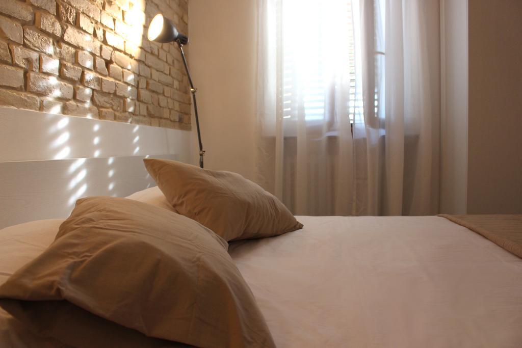 Bed And Breakfast Aratro & Rosmarino 시비타노바 마르셰 외부 사진