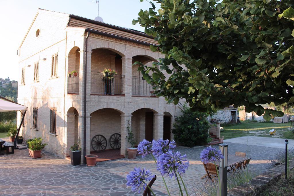 Bed And Breakfast Aratro & Rosmarino 시비타노바 마르셰 외부 사진
